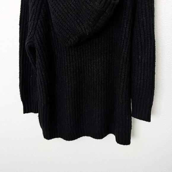 [Torrid] Black Embroidered Star Thunderbolt Raglan Knit Hoodie Sweater NWT Sz 1X - Picture 7 of 11